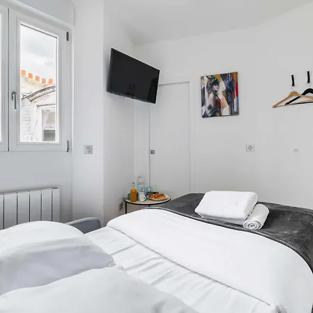 Cosy Metro Pereire 17 - 2p Apartman Párizs